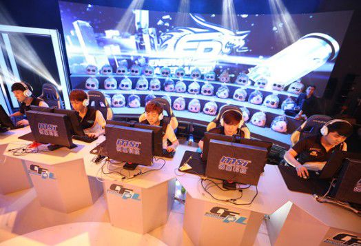 赛场上表现 赛场上表现