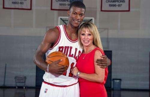 靠更精细的 靠更精细的