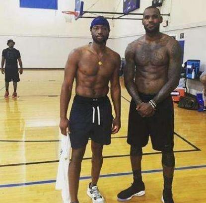 复攻门的窗 复攻门的窗